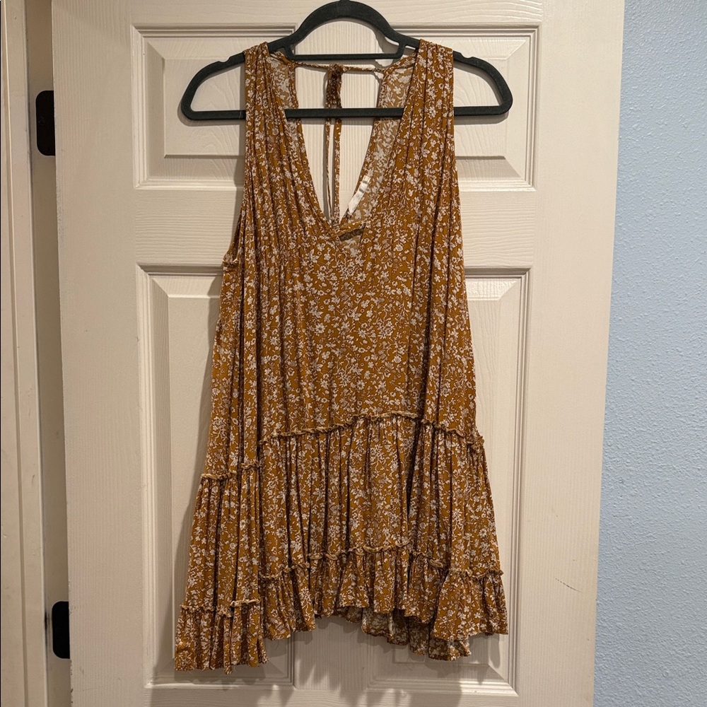 Impressions Mustard Yellow Cream Floral Twirl Sleeveless V Neck Mini Dress Small